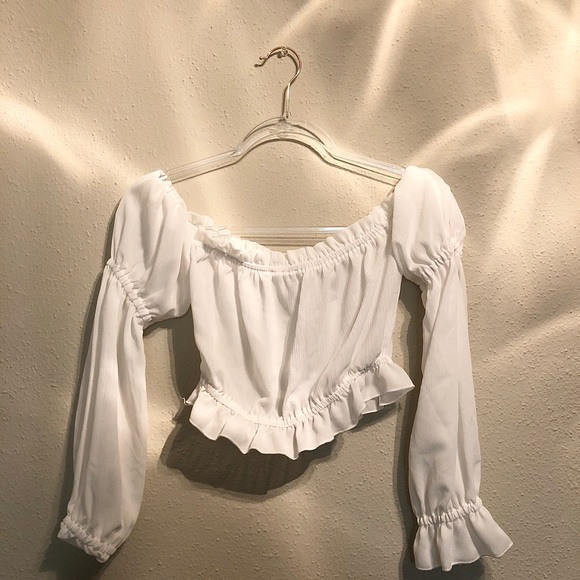 Tigermist “Rihanna” White Off Shoulder Crop - Picture 2 of 3